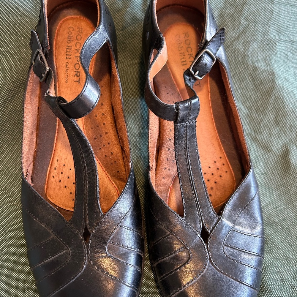 Rockport Women's Black T-Strap shoes